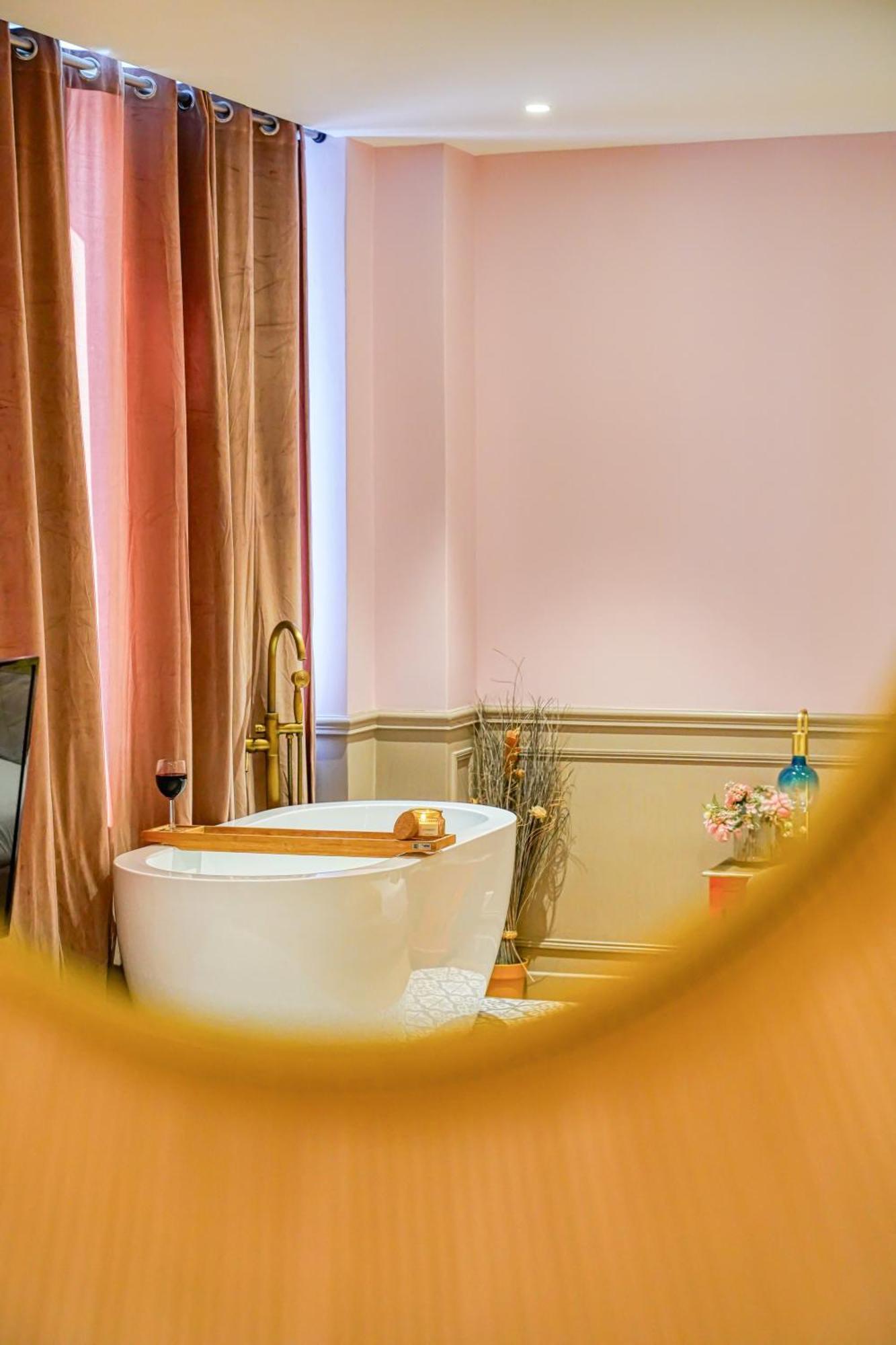 Luxury Suite Paris Republique Bagian luar foto